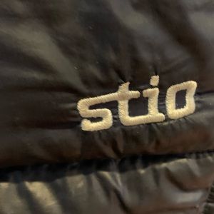 Stio women’s jacket. Size small.